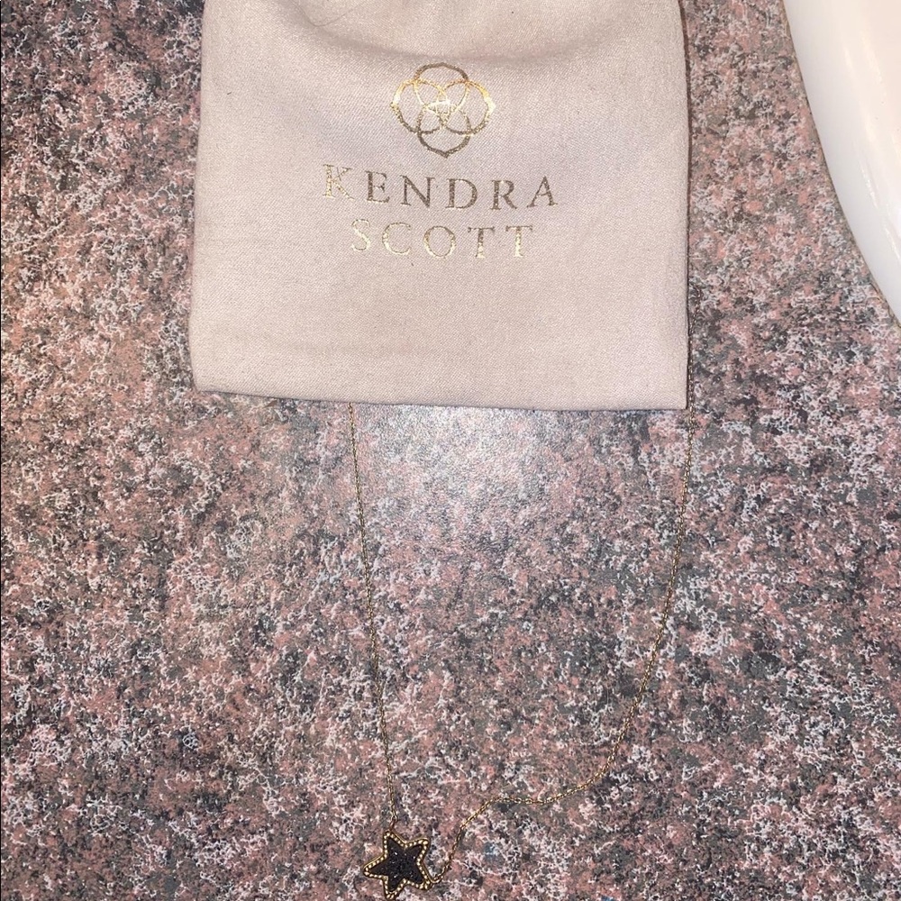 kendra scott star necklace